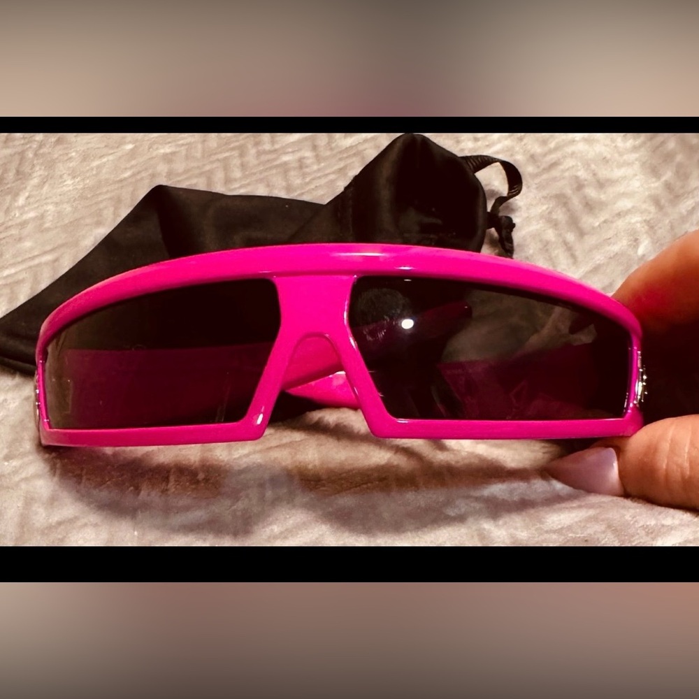 Dolce & Gabbana Pink Sunglasses - Picture 5 of 7